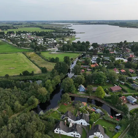 Uferglueck Am Grossen Daire *